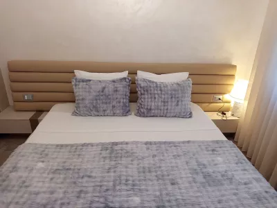 Photo 20 de Appart Luxueux Stella  S+2 avec Piscine