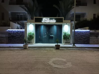 Photo 35 de Appart Luxueux Stella  S+2 avec Piscine