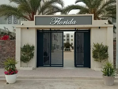 Photo 36 de Appart Luxueux Stella  S+2 avec Piscine