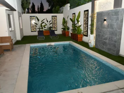 Photo 37 de Appart Luxueux Stella  S+2 avec Piscine