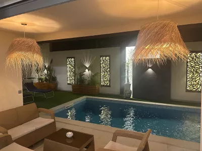 Photo 41 de Appart Luxueux Stella  S+2 avec Piscine