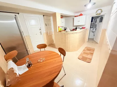 Photo 3 de Appartement 100 mètre de plage calme et sécurisé
