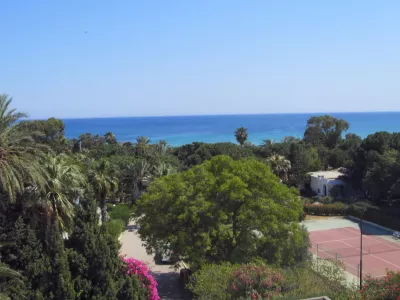 Photo 12 de Appartement Azur à Hammamet : Jolie vue Mer/Jardin