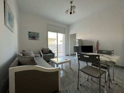 Photo 3 de Grand appartement avec terrasse(5 min de la plage)