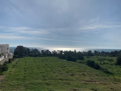 Le calme et la mer à deux pas du centre-ville.