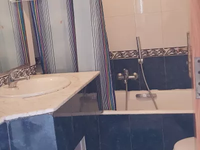 Photo 21 de Pieds dans l eau, centre ville hammamet- nord