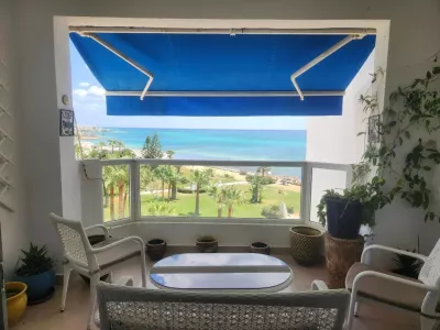 Photo 2 de Superbe appartement en bord de mer/vue à Hammamet