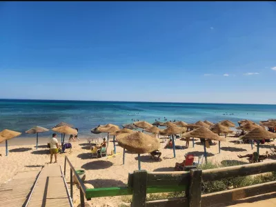 Photo 49 de Superbe appartement en bord de mer/vue à Hammamet