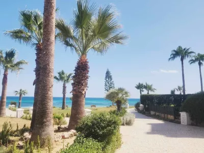 Photo 57 de Superbe appartement en bord de mer/vue à Hammamet