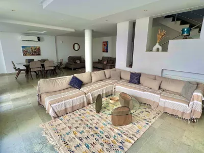 Photo 4 de Villa Triplex à 200m de la plage à Hammamet Nord