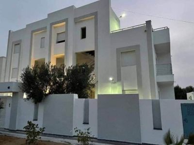 Photo 45 de Résidence Inès Appart de luxe  S+2 avec balcon