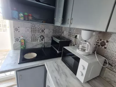 Photo 20 de T2 de charme vue mer sur la corniche houmet souk