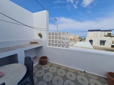 Photo 28 de T2 de charme vue mer sur la corniche houmet souk