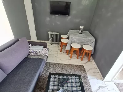 Photo 5 de T2 de charme vue mer sur la corniche houmet souk