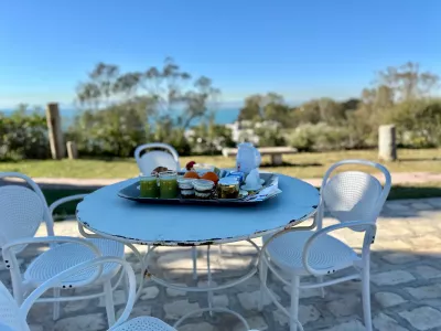 Photo 12 de Lella Zohra, petit déjeuner et piscine  Sidi Bou Said