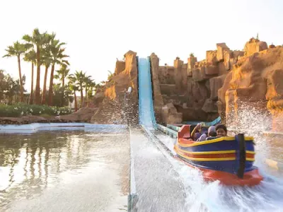 Photo 34 de Residence Royal deluxe (chambre  et salon )