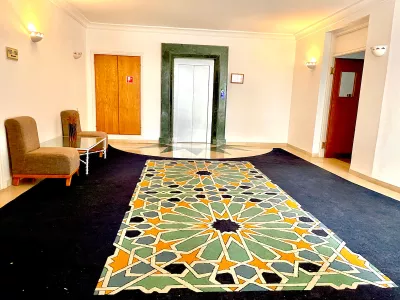 Photo 8 de Residence Royal deluxe (chambre  et salon )