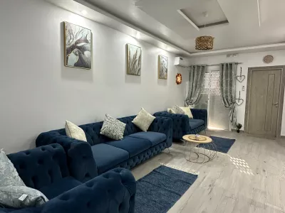 Photo 12 de The Blue Luxury Apartment Residence avec piscine