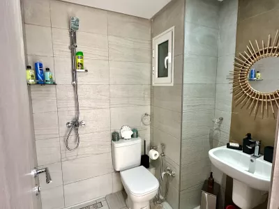 Photo 34 de The Blue Luxury Apartment Residence avec piscine