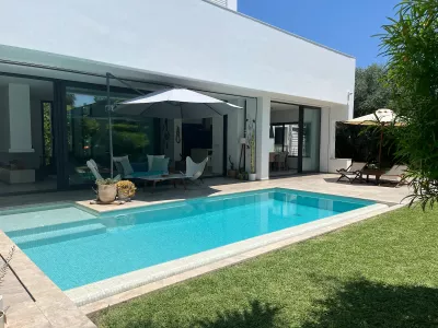 Photo 62 de Suite à « Villa Bonheur »