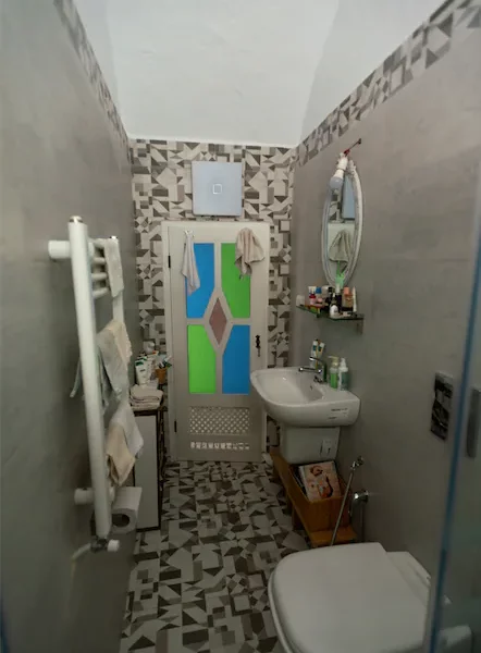 Chambre privée dans une maison/un espace de travail/une terrasse artistique - Photo 15