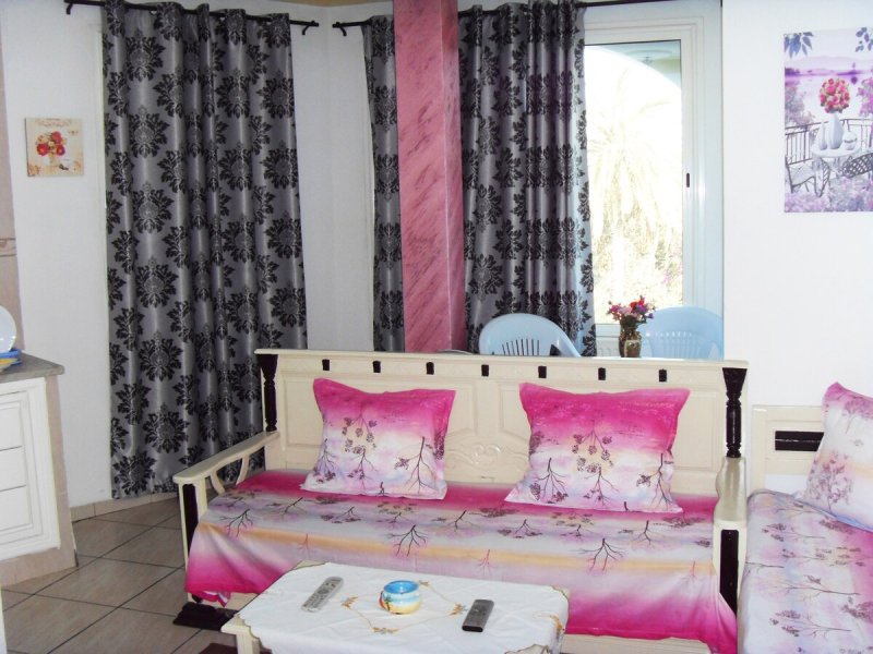 Coquette appartement à Hammamet : vue Mer/Jardin - Photo 2