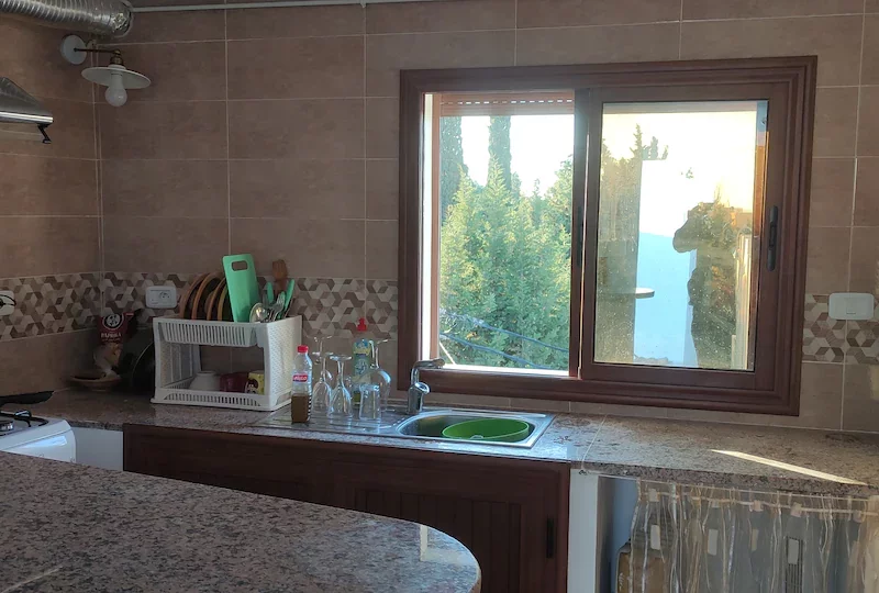 Studio sur le toit idéal pour voyageurs solo/duo. - Photo 8