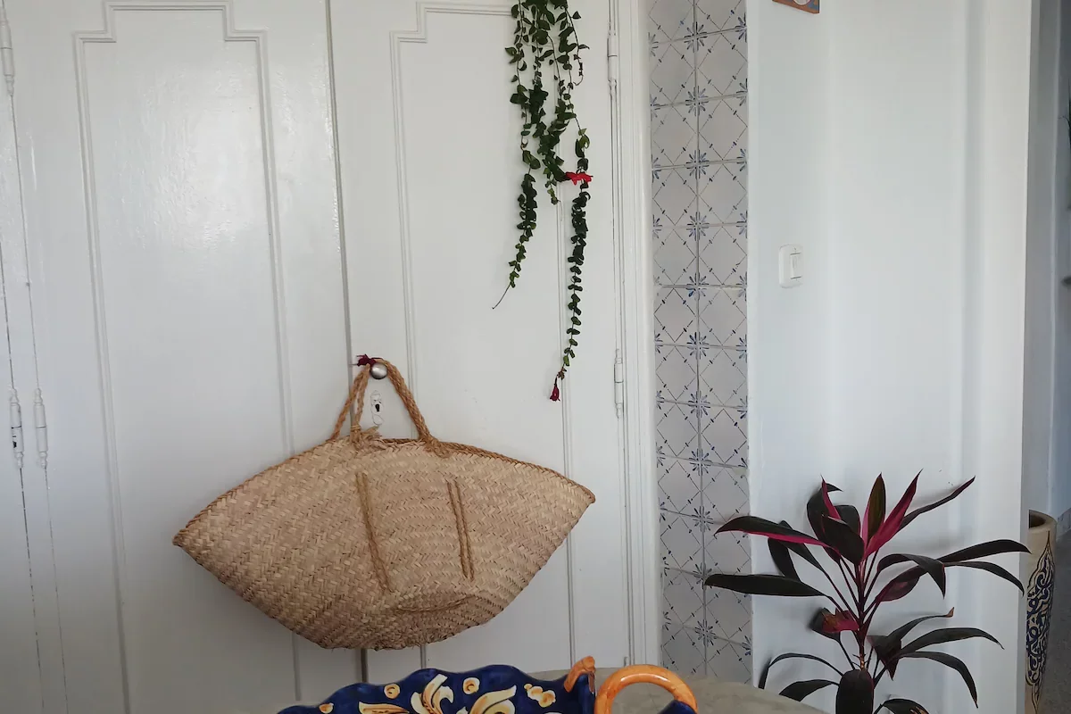 Petite place des artistes - Photo principale