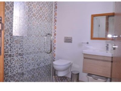 Villa Paradis moderne proche de la plage à  600m à pieds proche de toutes commodités 😃😃, Djerba
