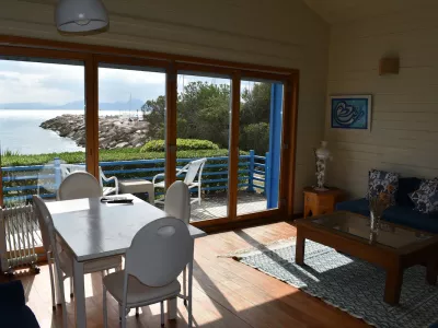 Maison en bois, pied dans l'eau...