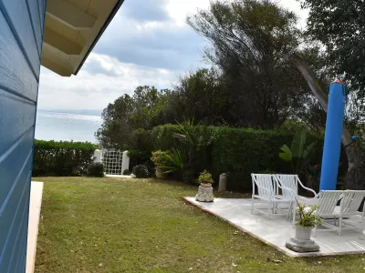 Photo 11 de Maison en bois, pied dans l'eau...