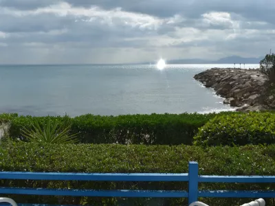 Photo 18 de Maison en bois, pied dans l'eau...