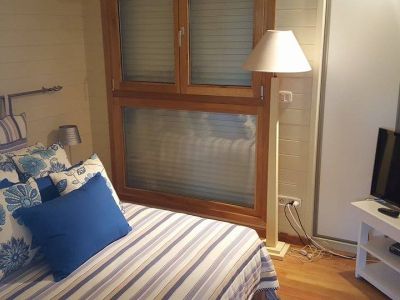 Photo 7 de Maison en bois, pied dans l'eau...