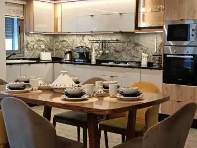 Photo 11 de Appart Luxueux Stella  S+2 avec Piscine