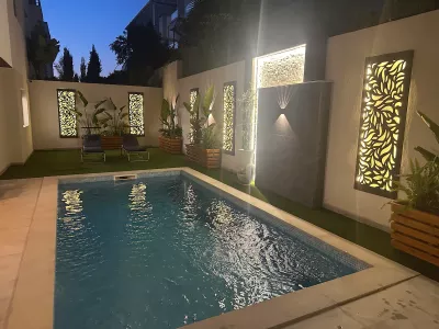 Photo 40 de Appart Luxueux Stella  S+2 avec Piscine