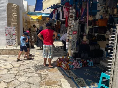 Photo 17 de La Médina, bord de mer.