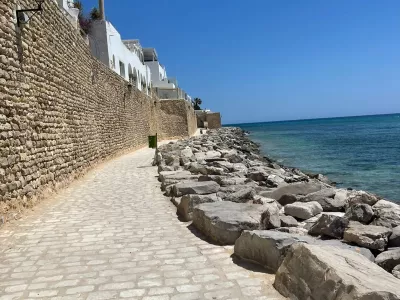 Photo 18 de La Médina, bord de mer.