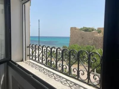 Photo 9 de La Médina, bord de mer.