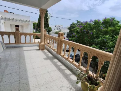 Photo 10 de Studio Climatisé au Cœur d'Hammamet + Terrasse