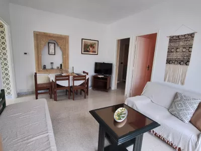 Photo 2 de Studio Climatisé au Cœur d'Hammamet + Terrasse