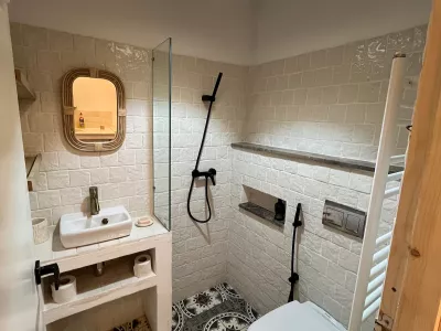 Photo 11 de Charmant 33 m2 en Bord de Mer