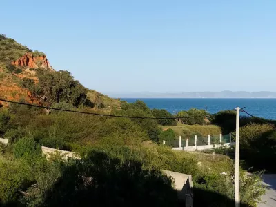 Photo 22 de Le Perchoir d'Amilcar : Cosy s+1 vue sur mer