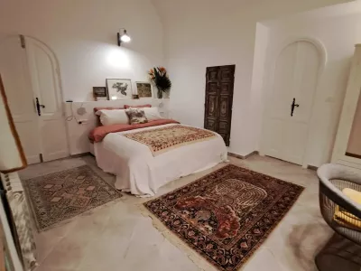 Photo 15 de Lella Zohra, petit déjeuner et piscine  Sidi Bou Said