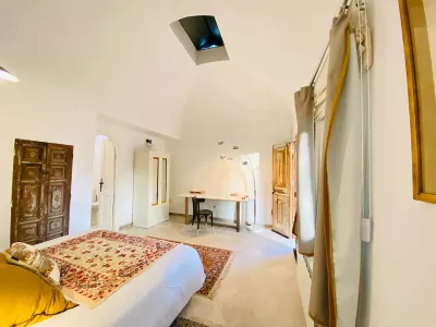 Photo 17 de Lella Zohra, petit déjeuner et piscine  Sidi Bou Said