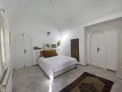 Photo 21 de Lella Zohra, petit déjeuner et piscine  Sidi Bou Said