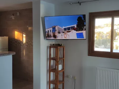 Photo 3 de Studio sur le toit idéal pour voyageurs solo/duo.