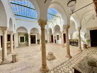 Photo 22 de Suite Noor, petit déjeuner et piscine SidiBouSaid