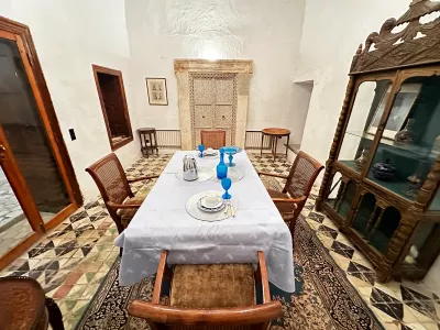 Photo 8 de Suite Noor, petit déjeuner et piscine SidiBouSaid