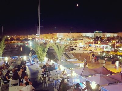 Photo 114 de Belle maison avec belle piscine/très proche de la mer