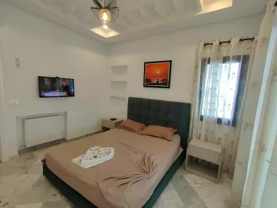 Photo 38 de Belle maison avec belle piscine/très proche de la mer